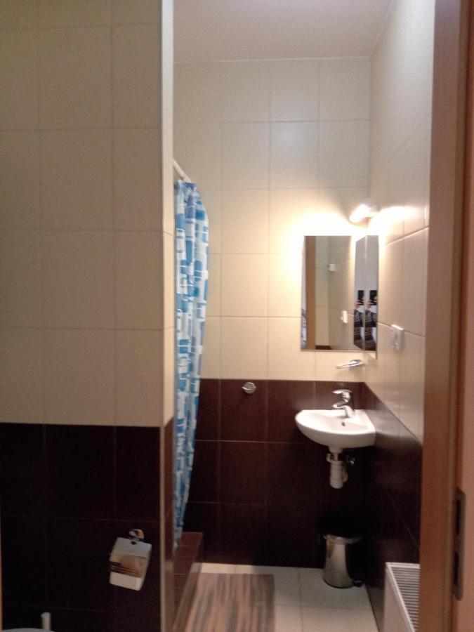 Pokoje Goscinne Monti Kudowa-Zdrój Esterno foto